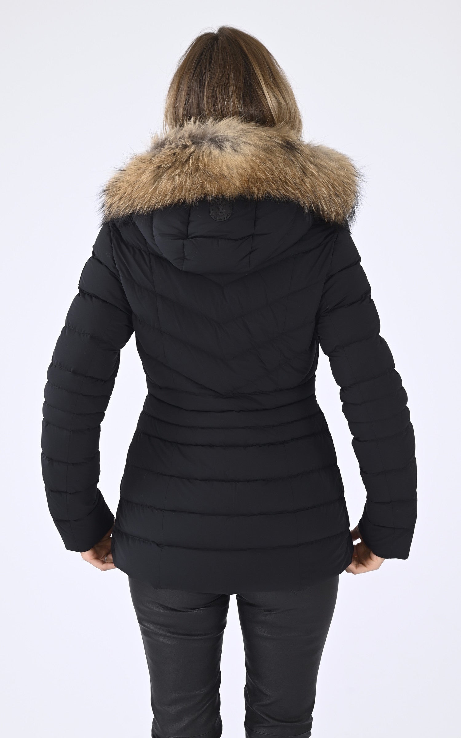 A "PATSY-F" Noir Mackage Ves Doudoune Femme back photo 4