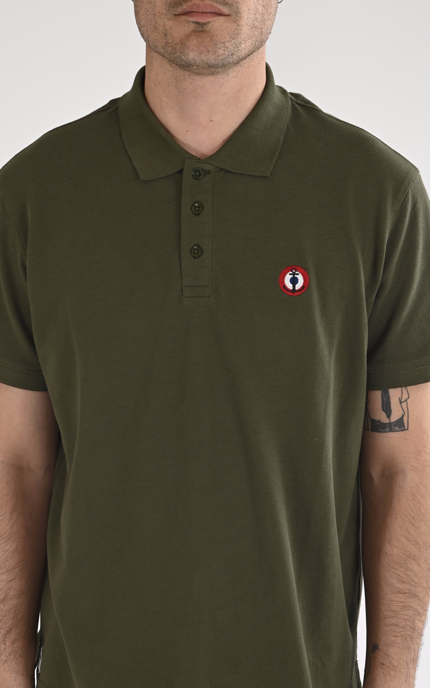 A "GLOBAL 103942" Kaki Marine Nationale Polo Homme details photo