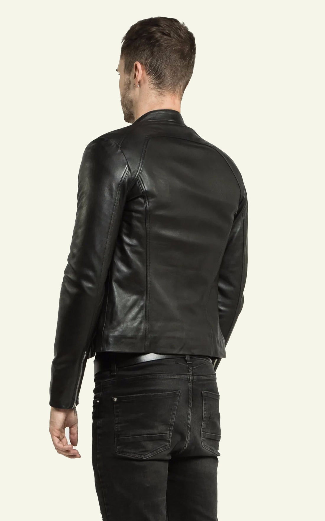 A "LENI AGN" Noir Serge Pariente Blouson Homme opened photo