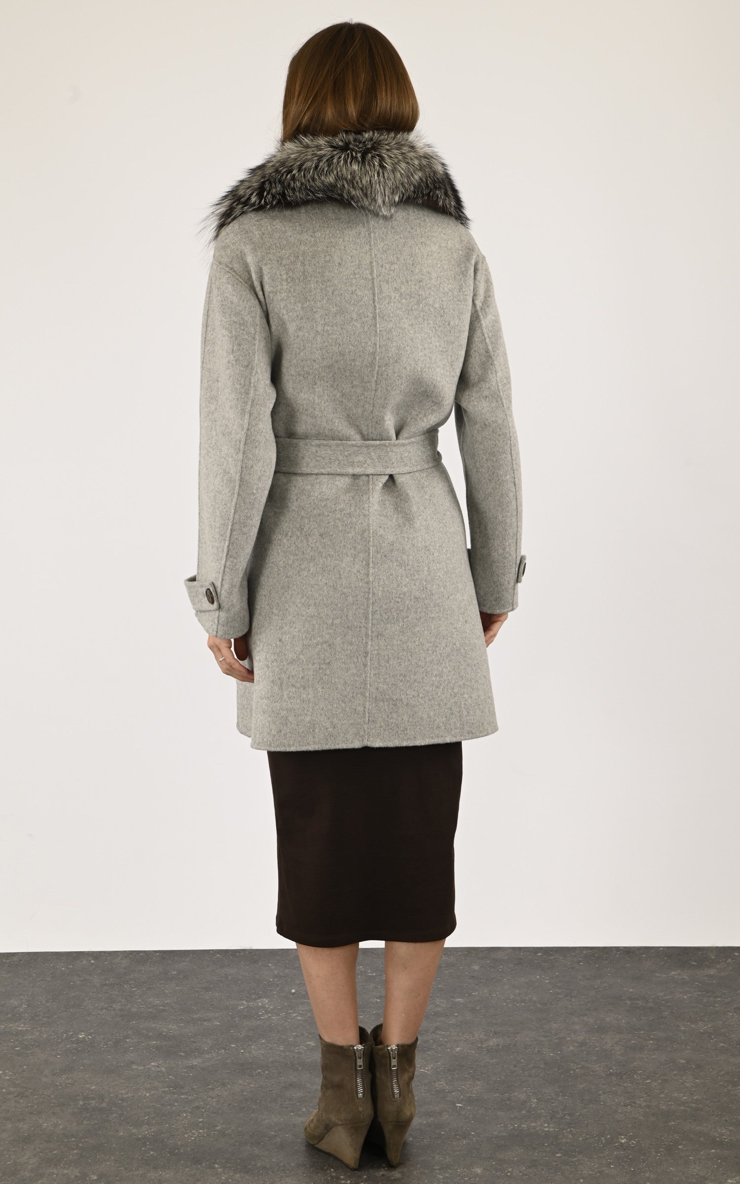 A "MAJDAN" Gris Levinsky 3/4 Femme back photo 4