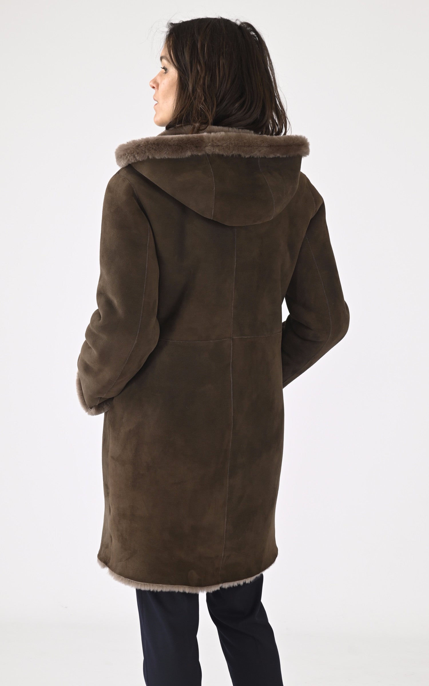 A "BASE 90" Taupe La Canadienne 3/4 Femme back photo