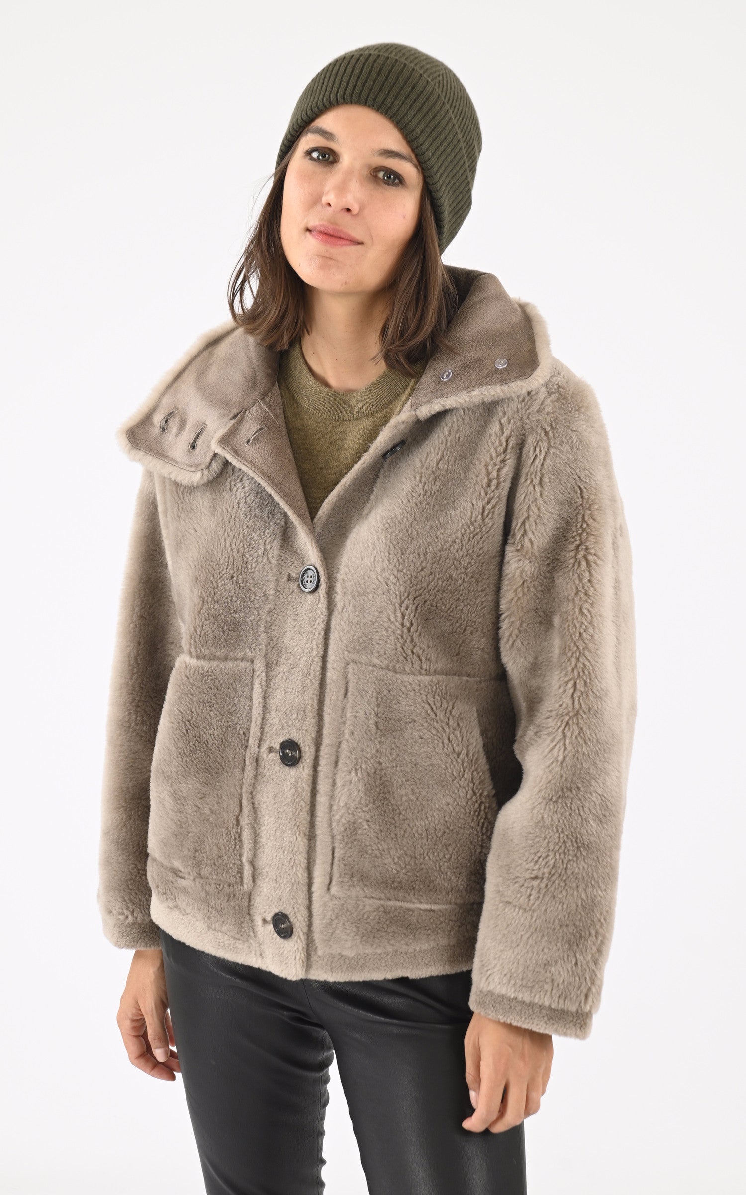 A "BART 64513" Kaki Oakwood Bonnet Femme opened photo