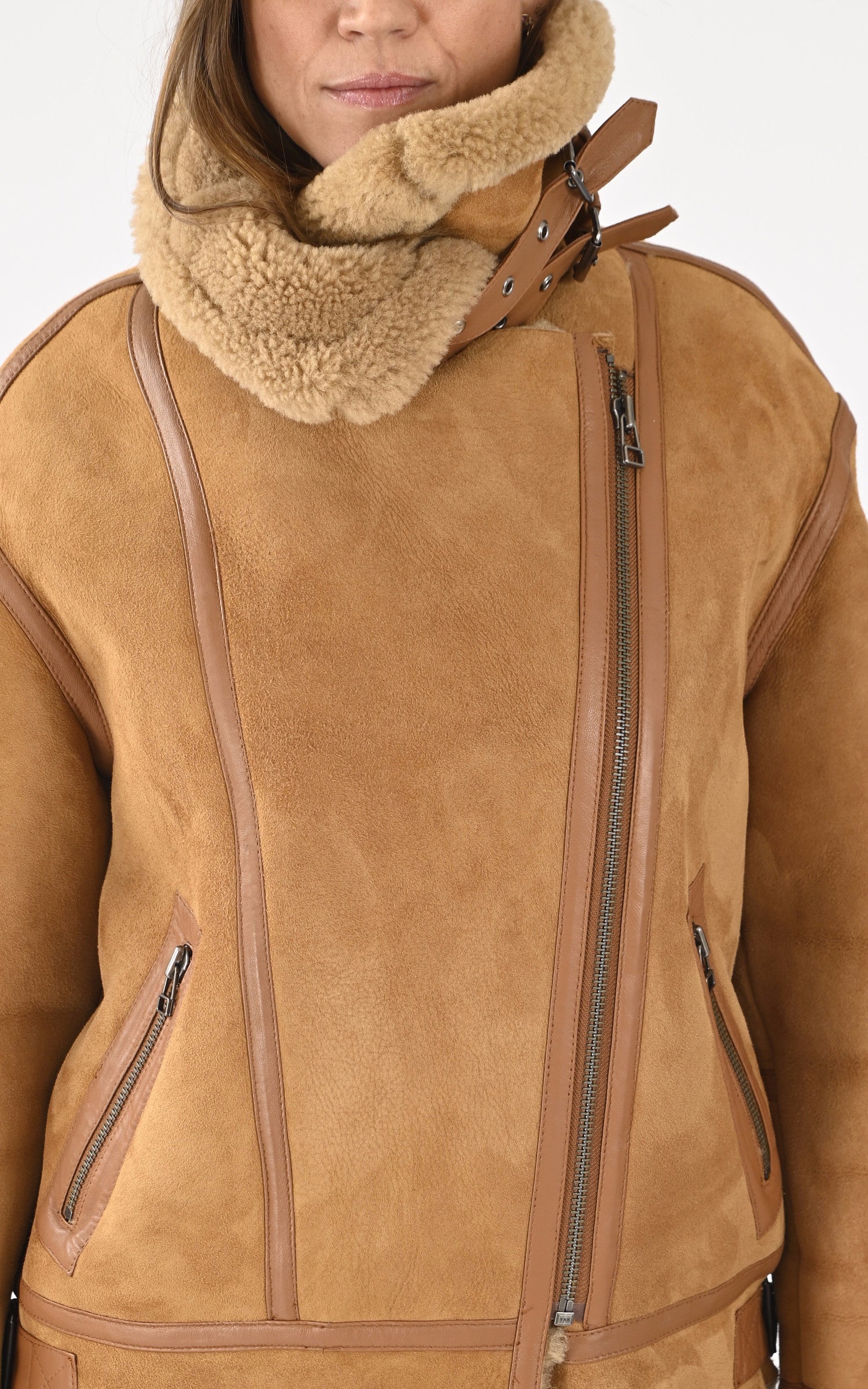 A "CHRISTELLE" Beige Serge Pariente Bombardier Femme details photo