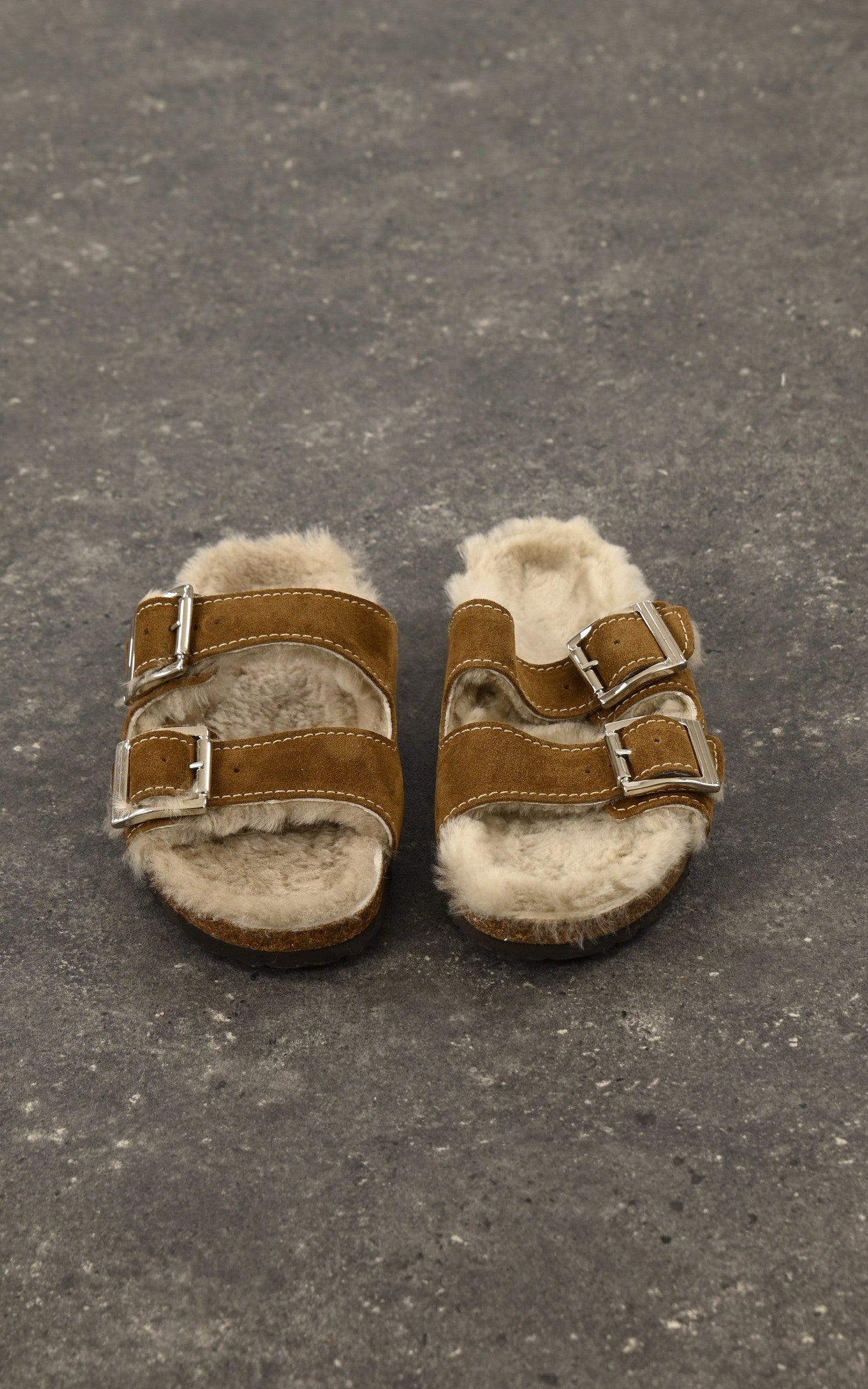 A "11.33.09" Marron La Canadienne sandales Mixte details photo