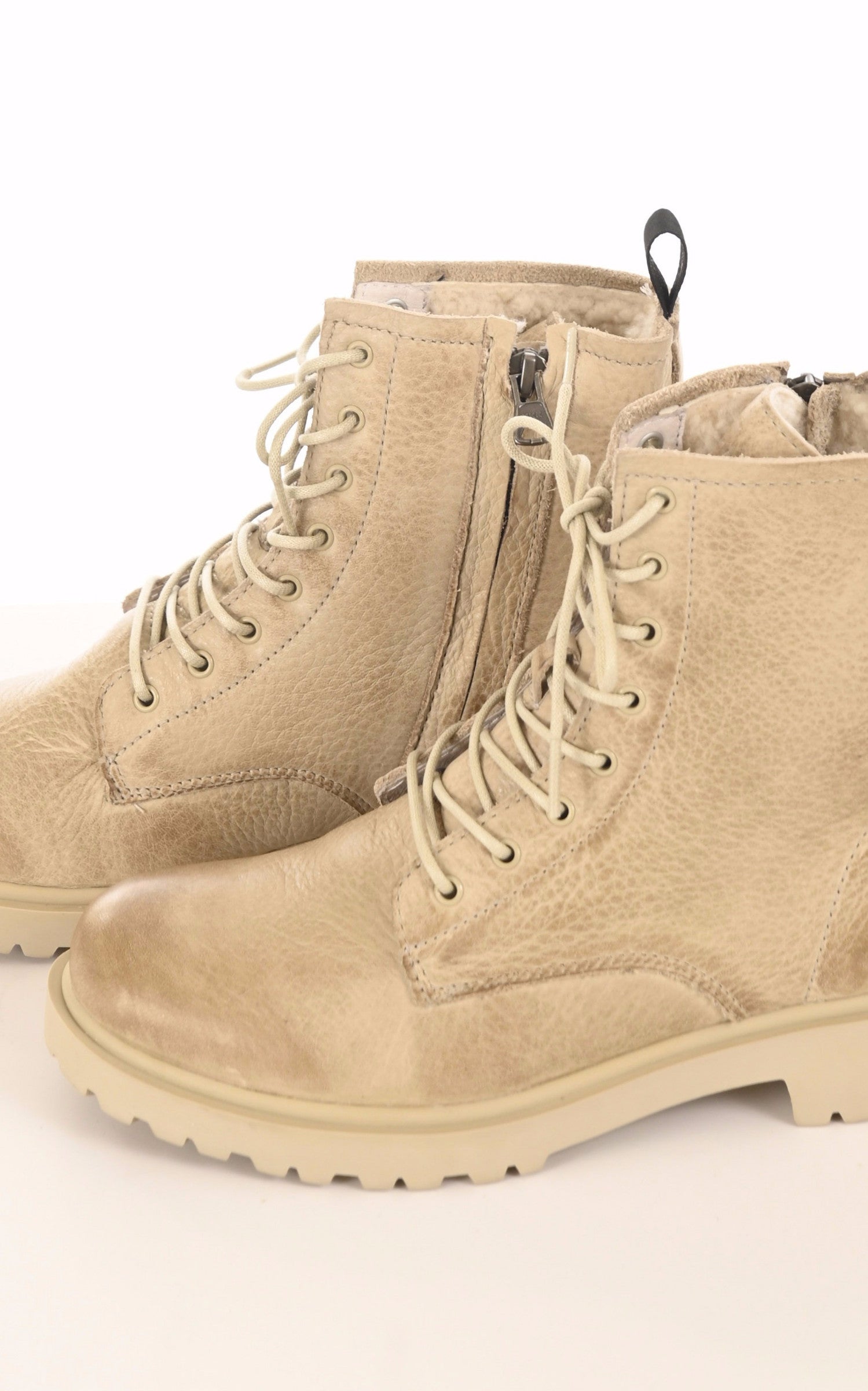 A "WL02 KAJSA" Beige Blackstone Chaussures Femme interior photo