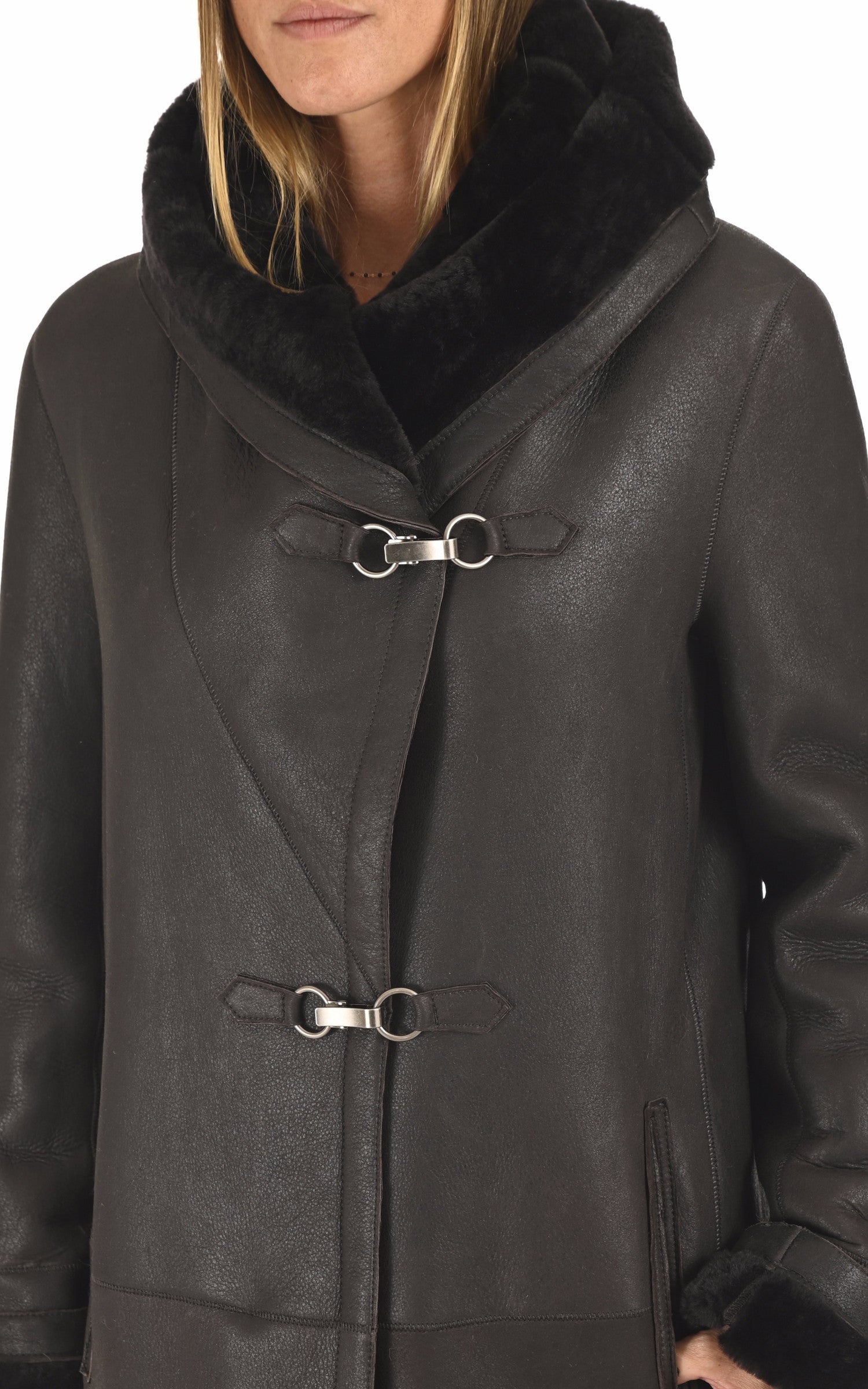A "969 / 90" Brown Levinsky 3/4 Femme details photo