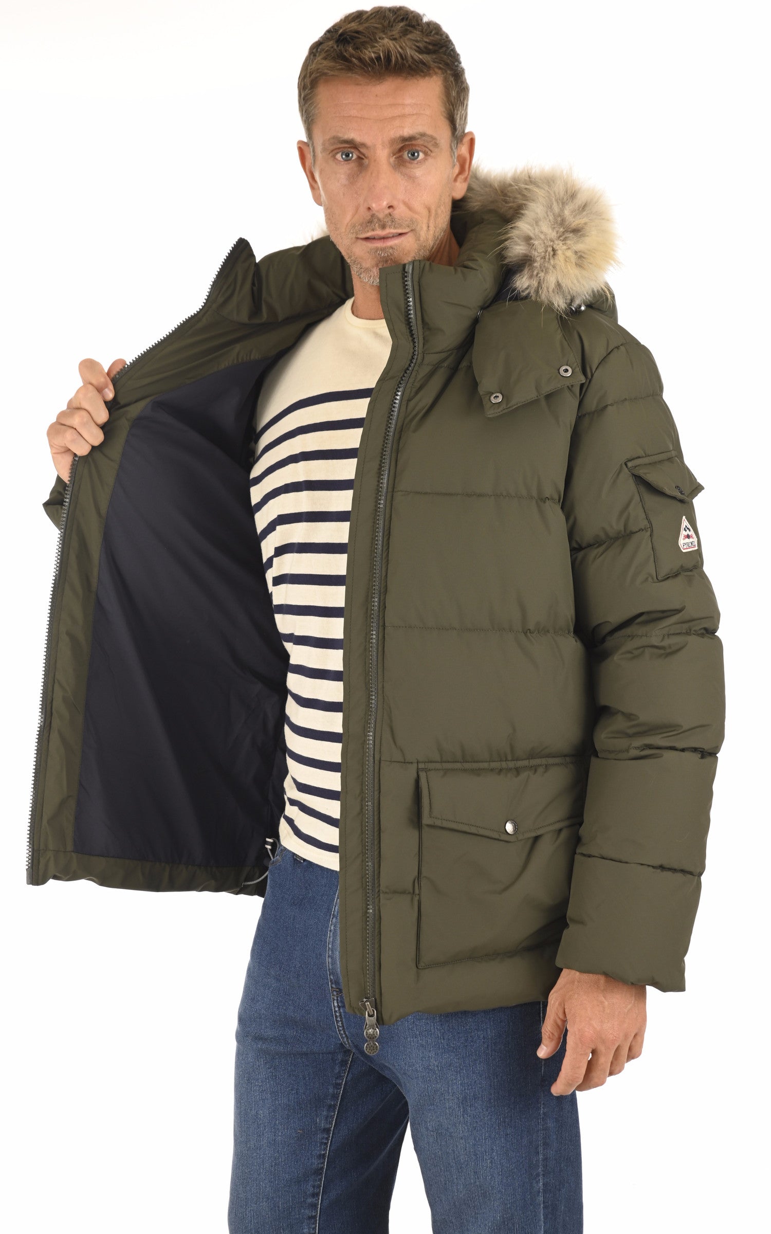 A "AUTHENTIC RIPSTOP FUR" Kaki Pyrenex Ves Doudoune Homme interior photo