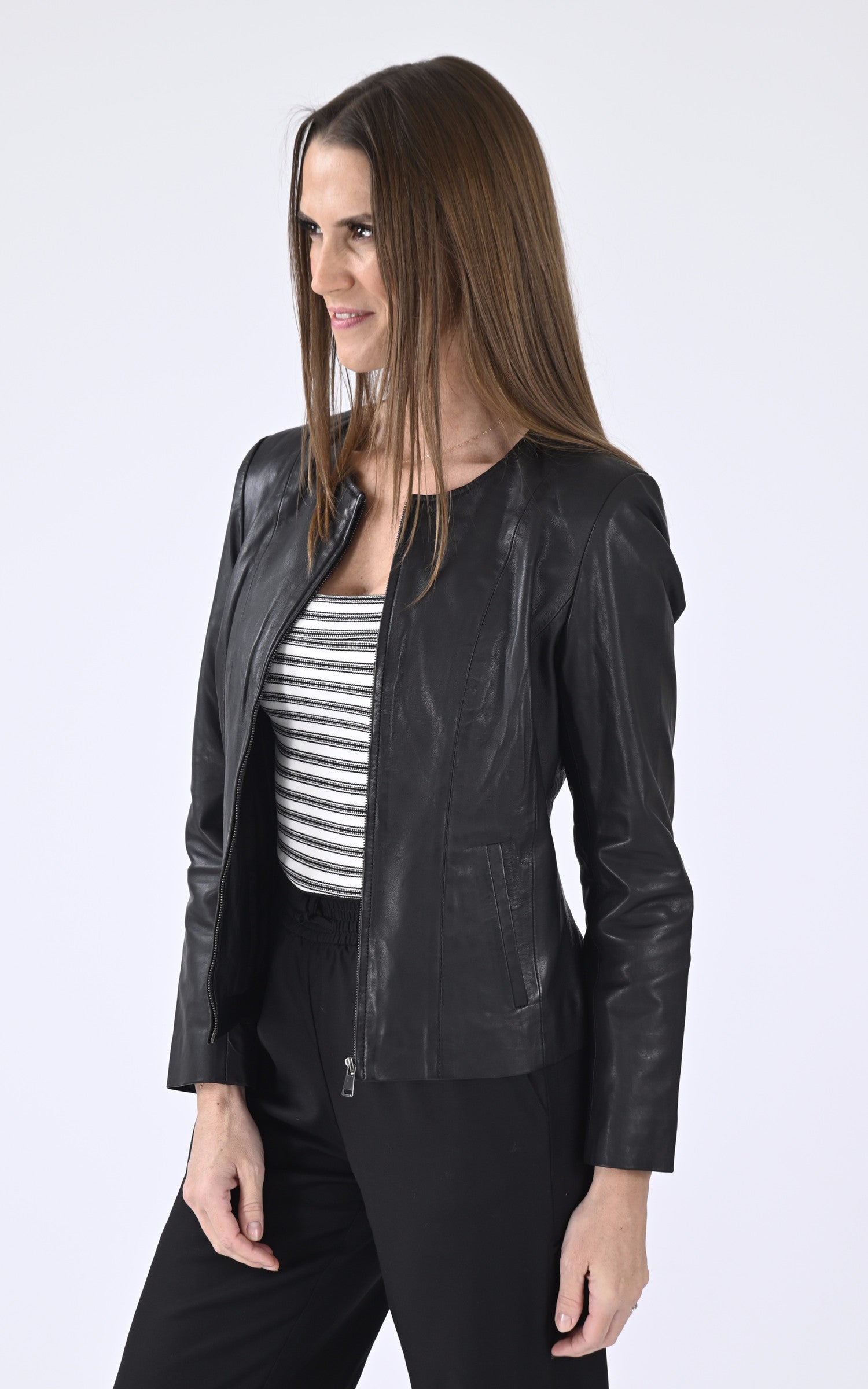 A "SEPHORA" Noir Giorgio & Mario Blouson Femme opened photo