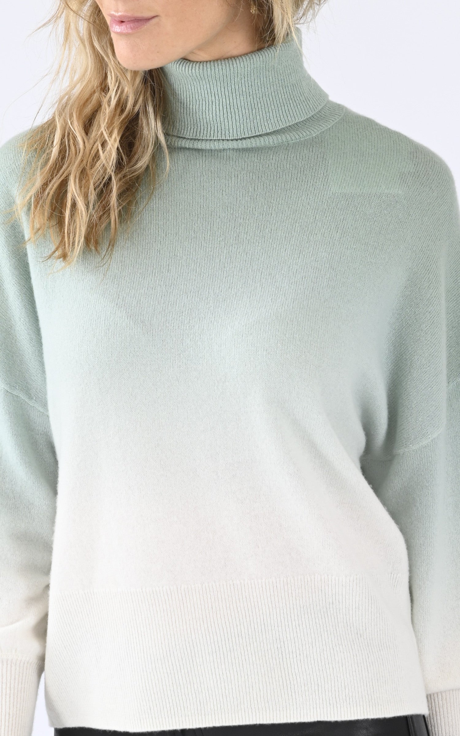 A "MYPRINCESS" Vert Les Tricots de Léa Pull Femme details photo