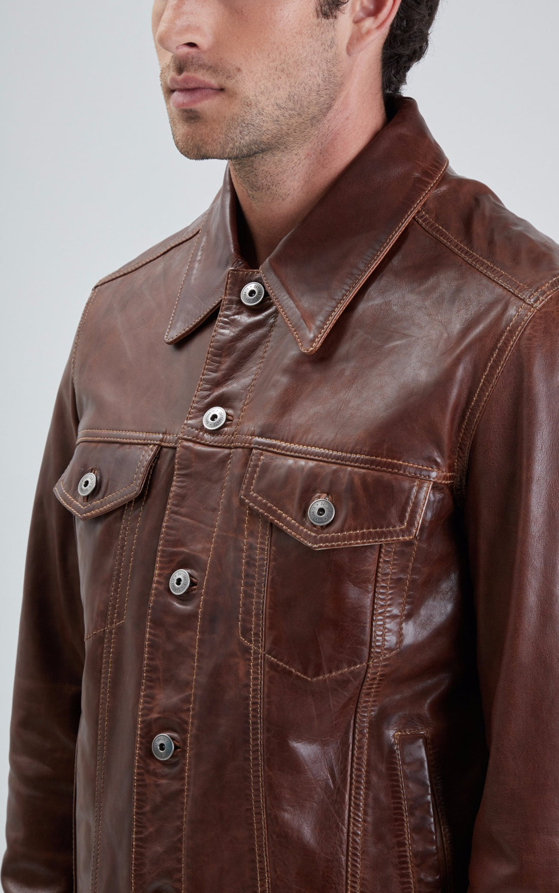 A "BAKER 101846" Marron Daytona 73 Blouson Homme opened photo