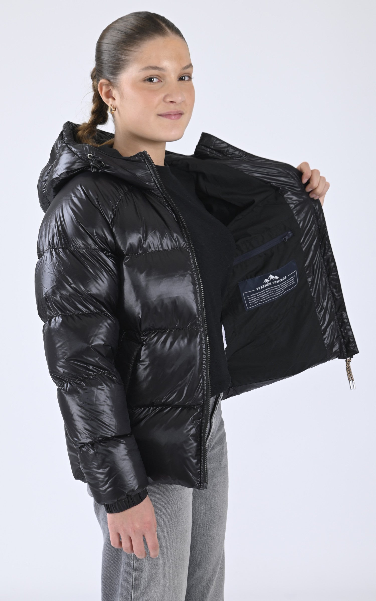 A "STEN 4" Noir Pyrenex Ves Doudoune Enfant interior photo
