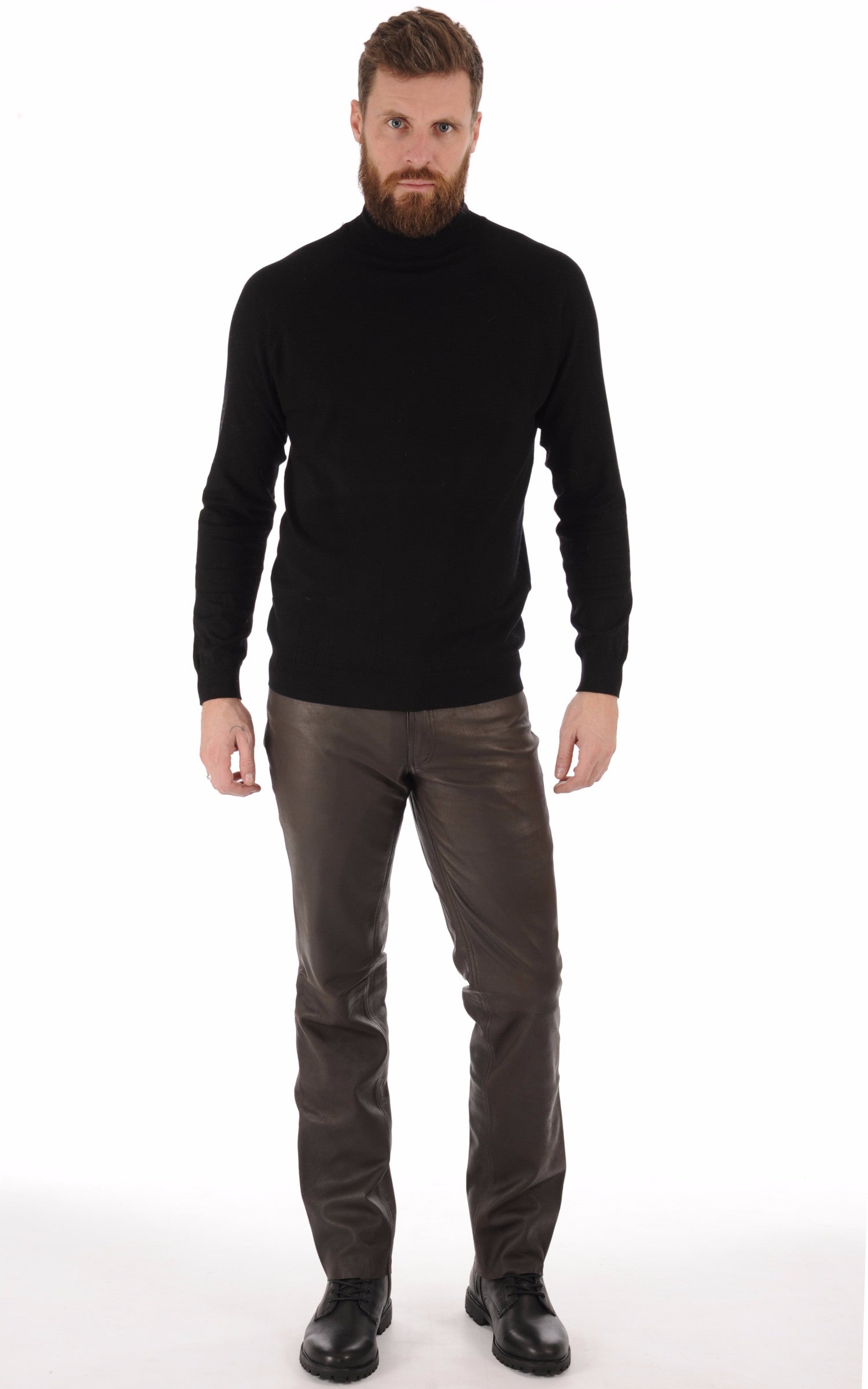 A "LAURIN" Chocolat Maddox Pantalon Homme opened photo