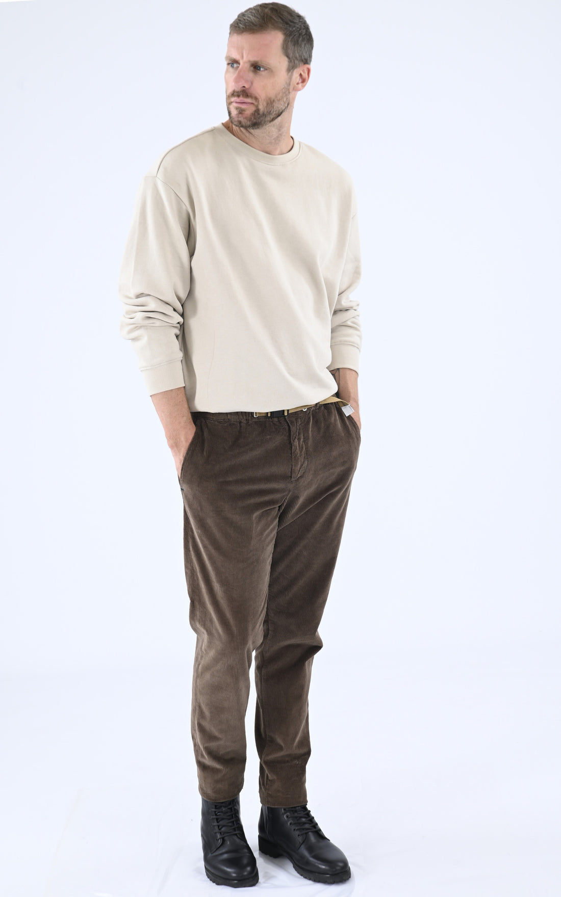 A "24WSU62 181" Marron Whitesand Pantalon Homme opened photo