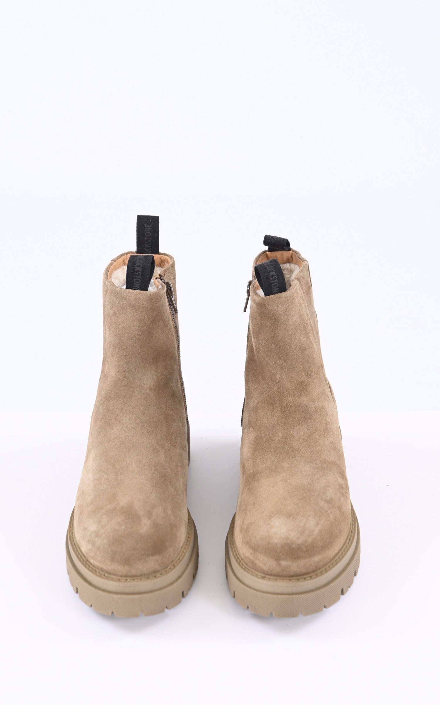 Boots Cuir Femme Blackstone, modèle Al475 de couleur marron - vue fermée