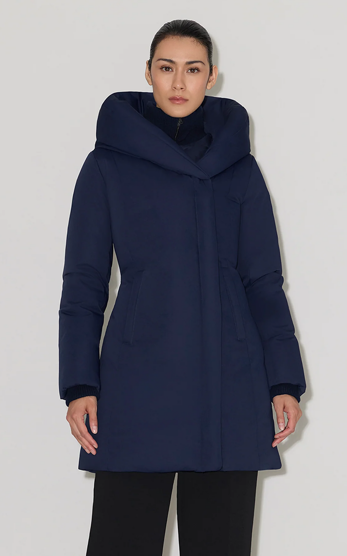 Doudoune en duvet Camelia-U bleu marine