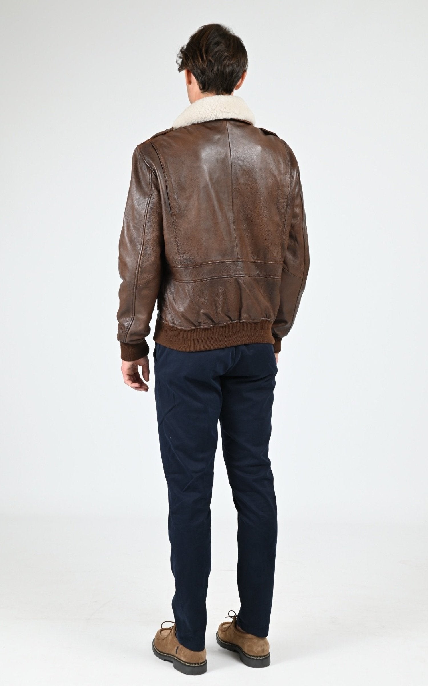 Pilote Cuir Homme Oakwood, modèle B12 65177 de couleur antic brown 560