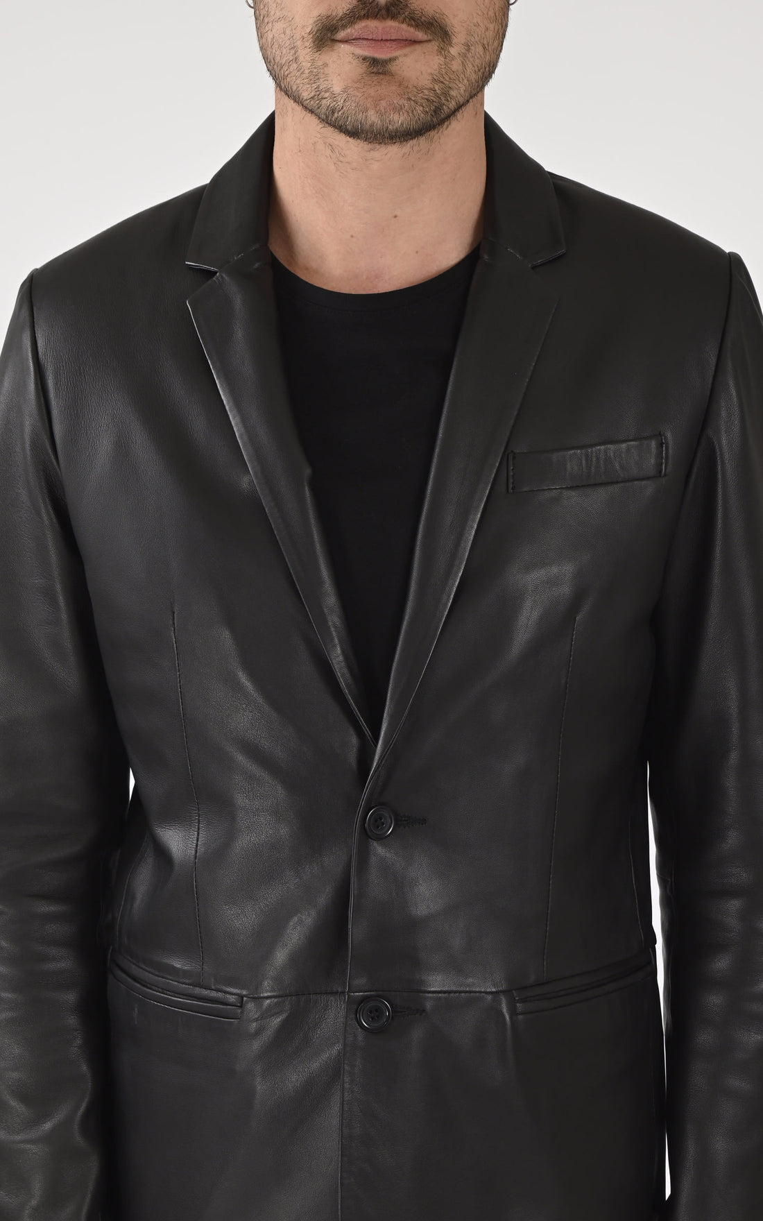 Blazer Cuir Homme Serge pariente, modèle Blazer de couleur noir