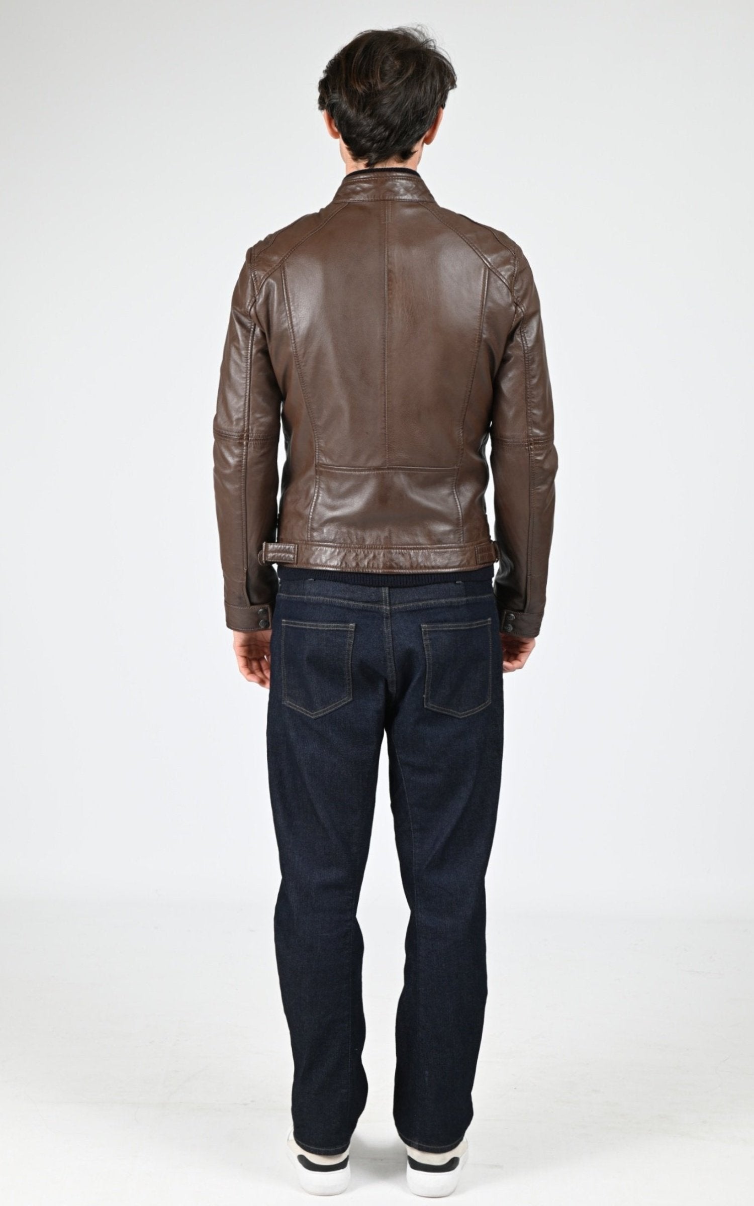 Blouson Cuir Homme Oakwood, modèle Casey 60901 de couleur marron