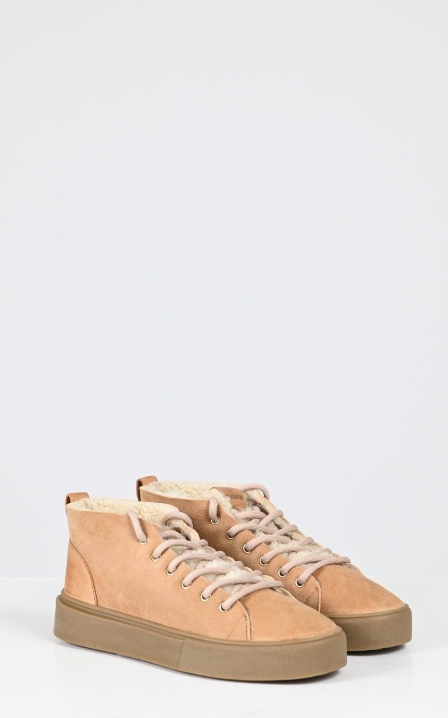 Baskets Cuir Femme Blackstone, modèle Cl258 de couleur biscuit