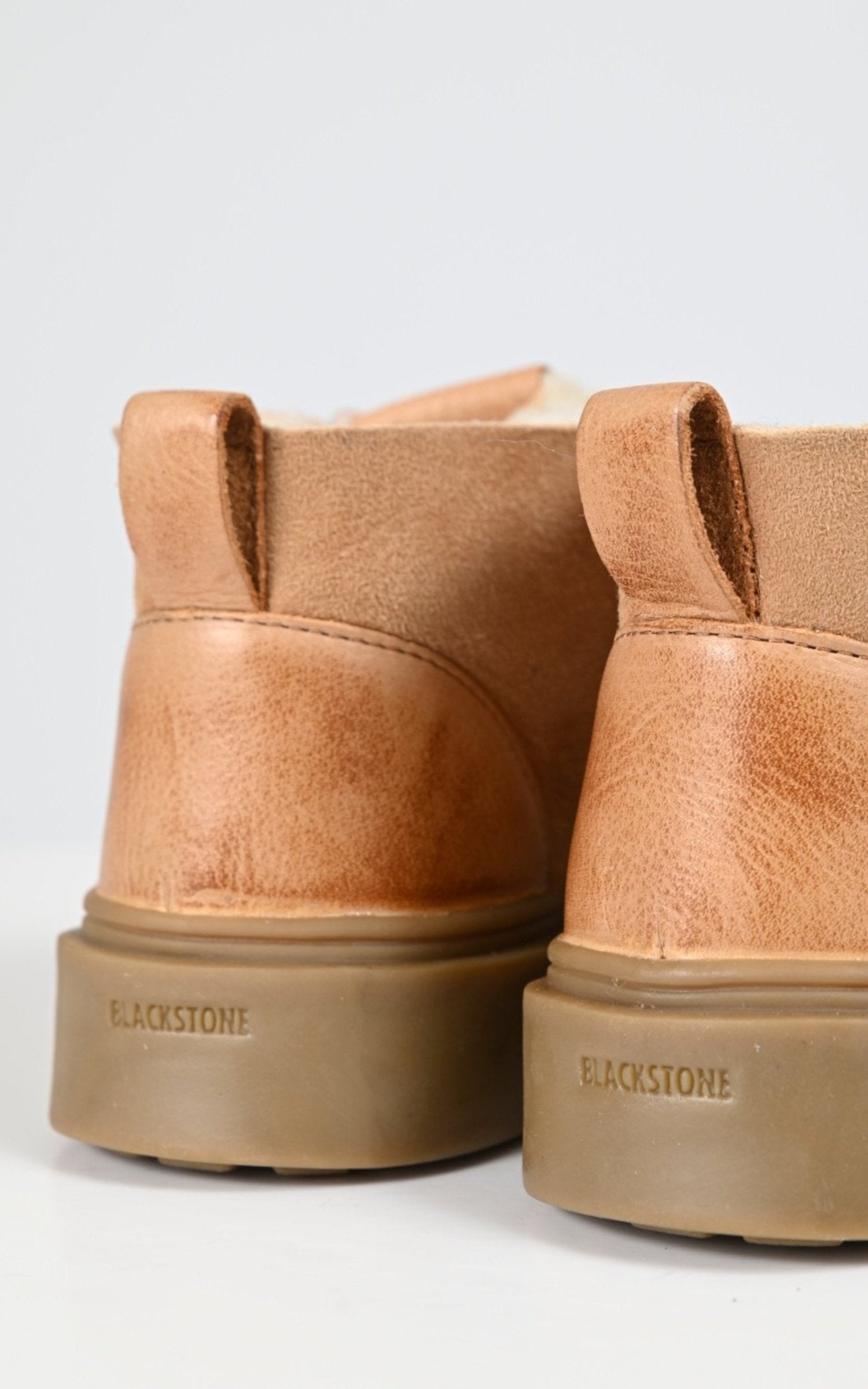 Baskets Cuir Femme Blackstone, modèle Cl258 de couleur biscuit