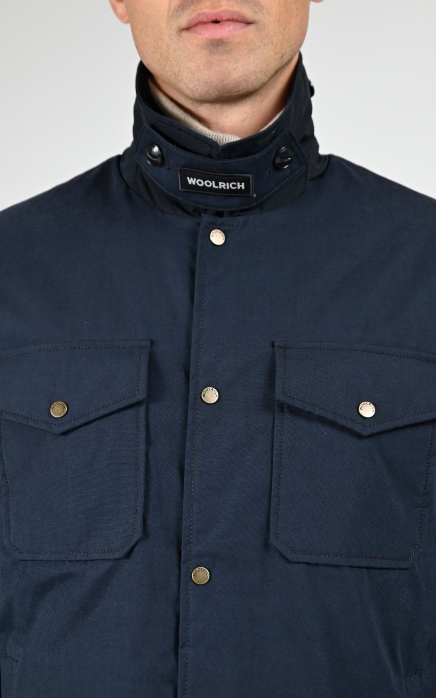 Veste Textile Homme Woolrich, modèle Cloth alaskan os2001 de couleur melton blue