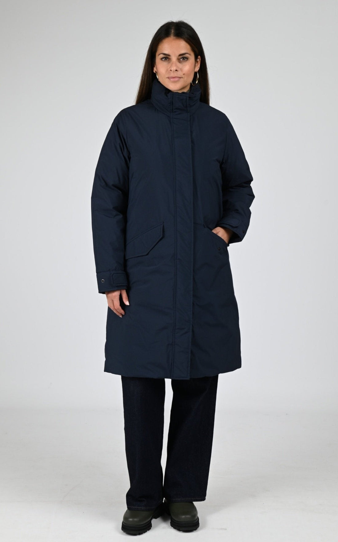 3/4 doudoune Textile Femme Woolrich, modèle Cloud lily ou2112 de couleur melton blue