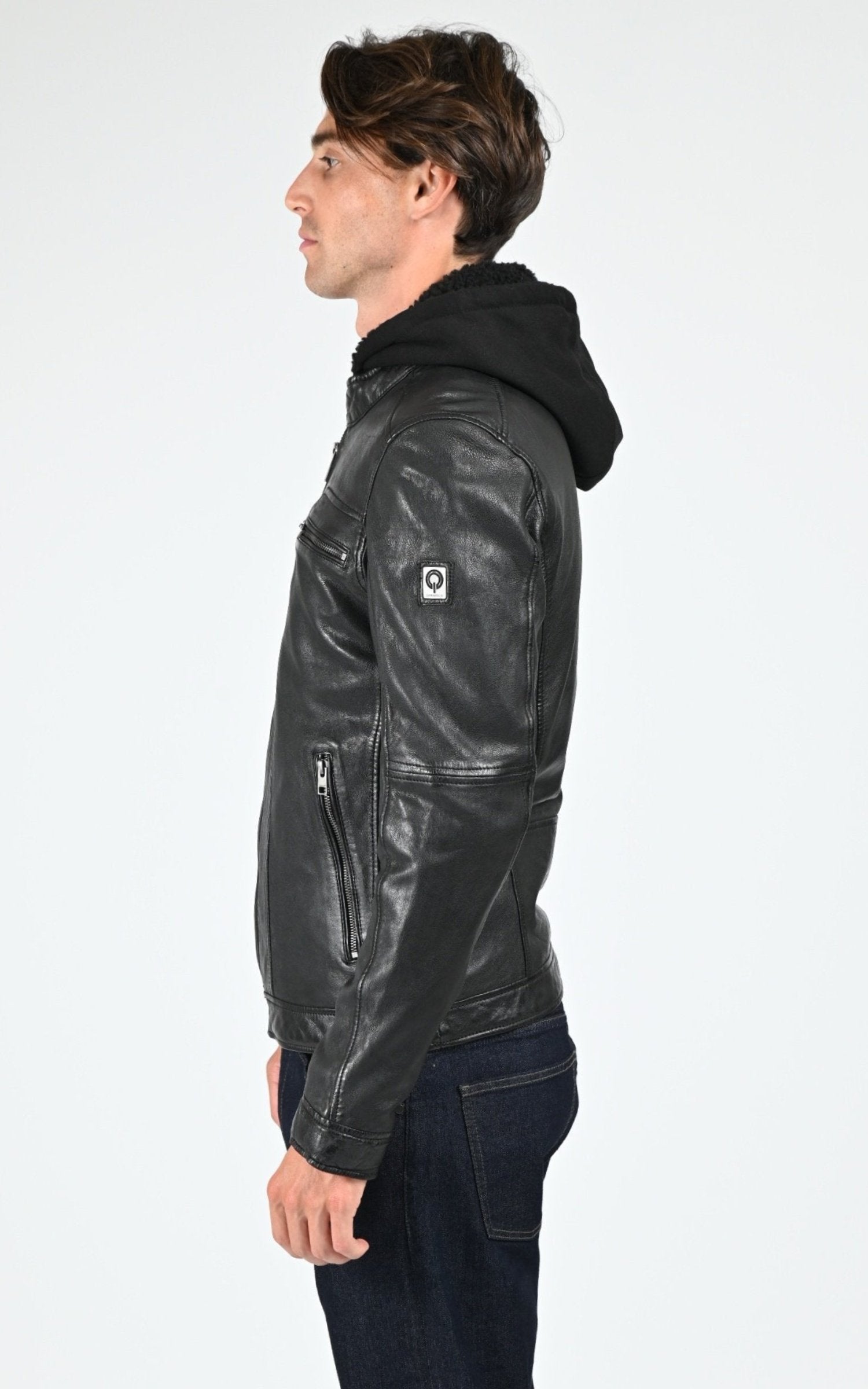 Blouson Cuir Homme Oakwood, modèle Drink 63036 de couleur noir
