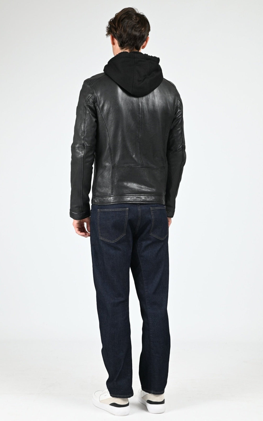 Blouson Cuir Homme Oakwood, modèle Drink 63036 de couleur noir