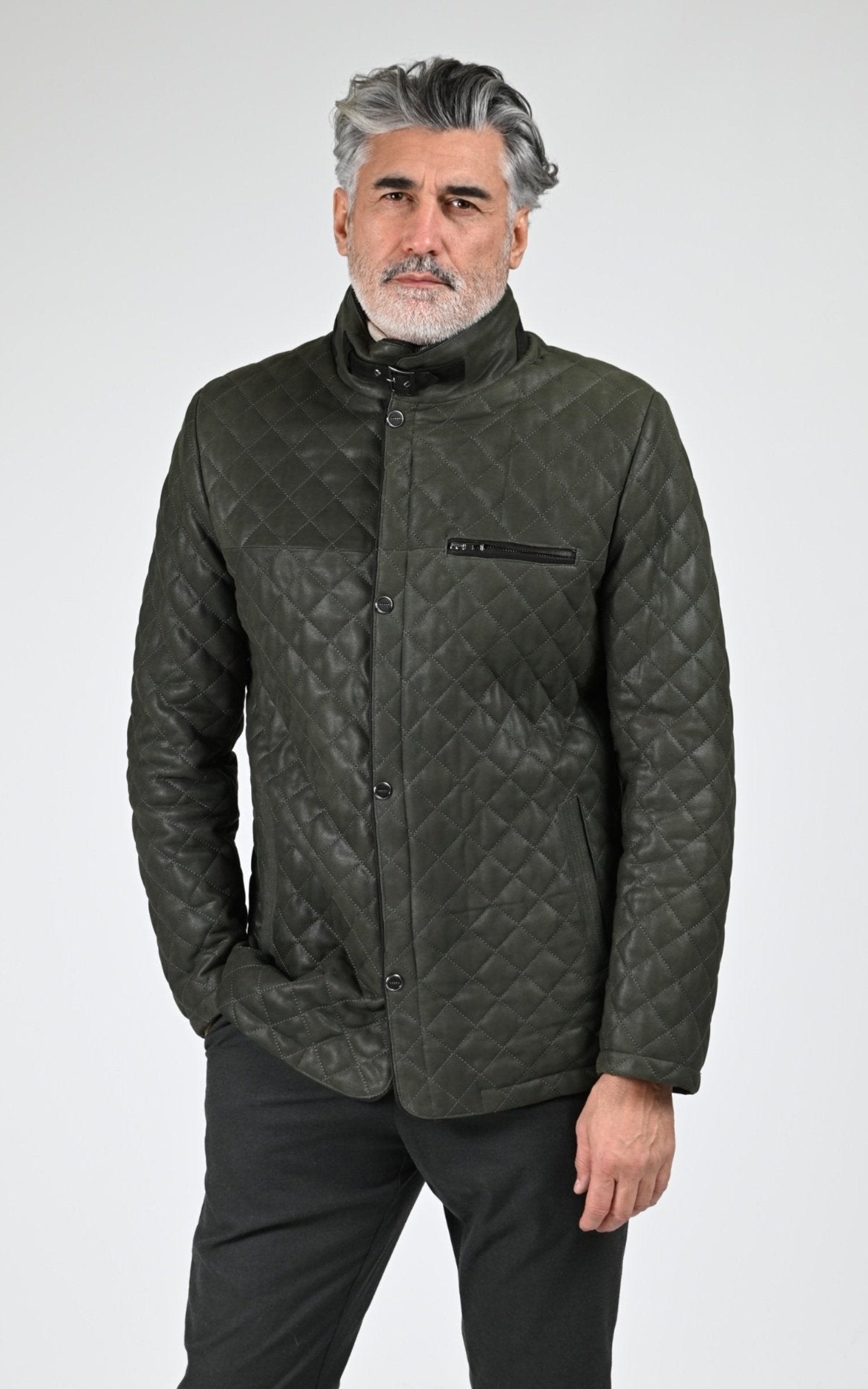 A "E09" Vert La Canadienne Veste Homme closed photo