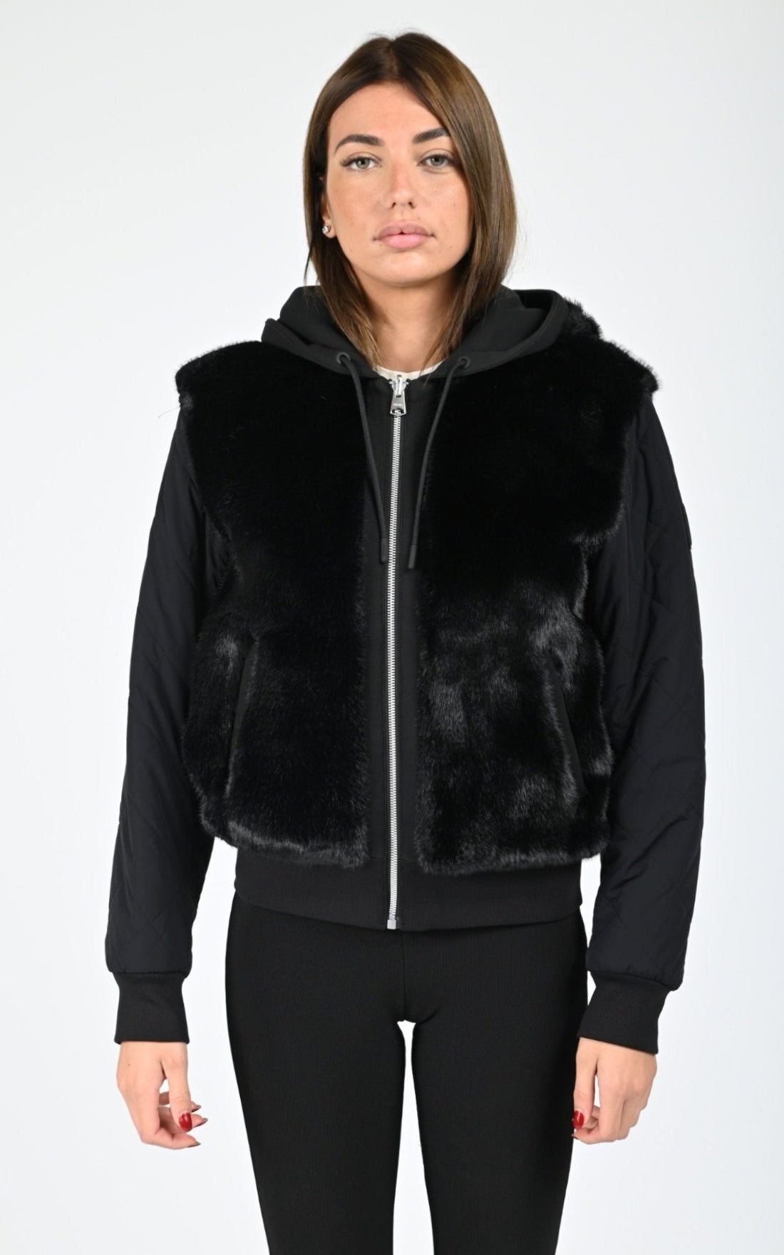 Gilet Textile Femme Mackage, modèle Gwendal de couleur black