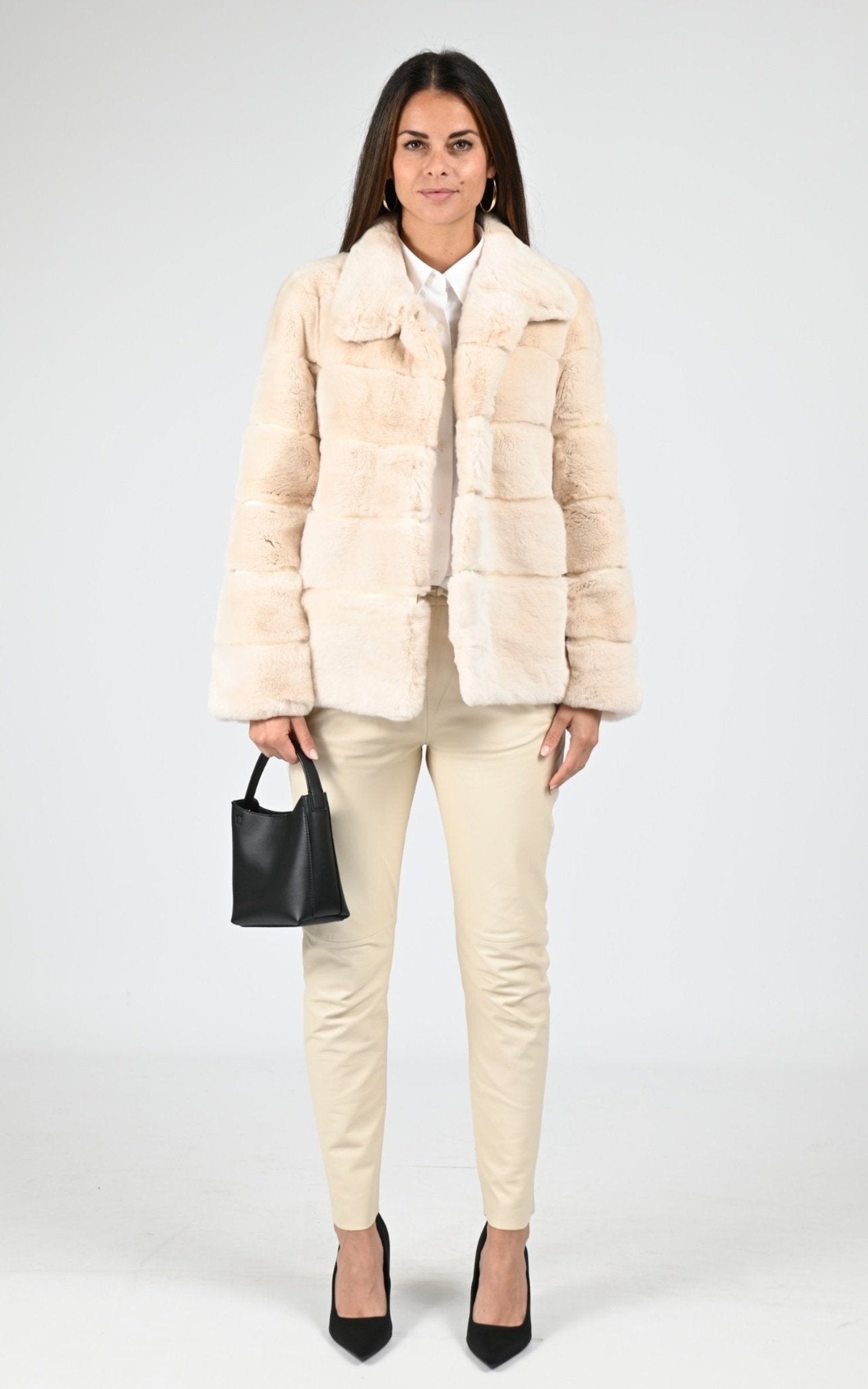 3/4 Fourrure Femme Levinsky, modèle Hanon 65 de couleur ivory