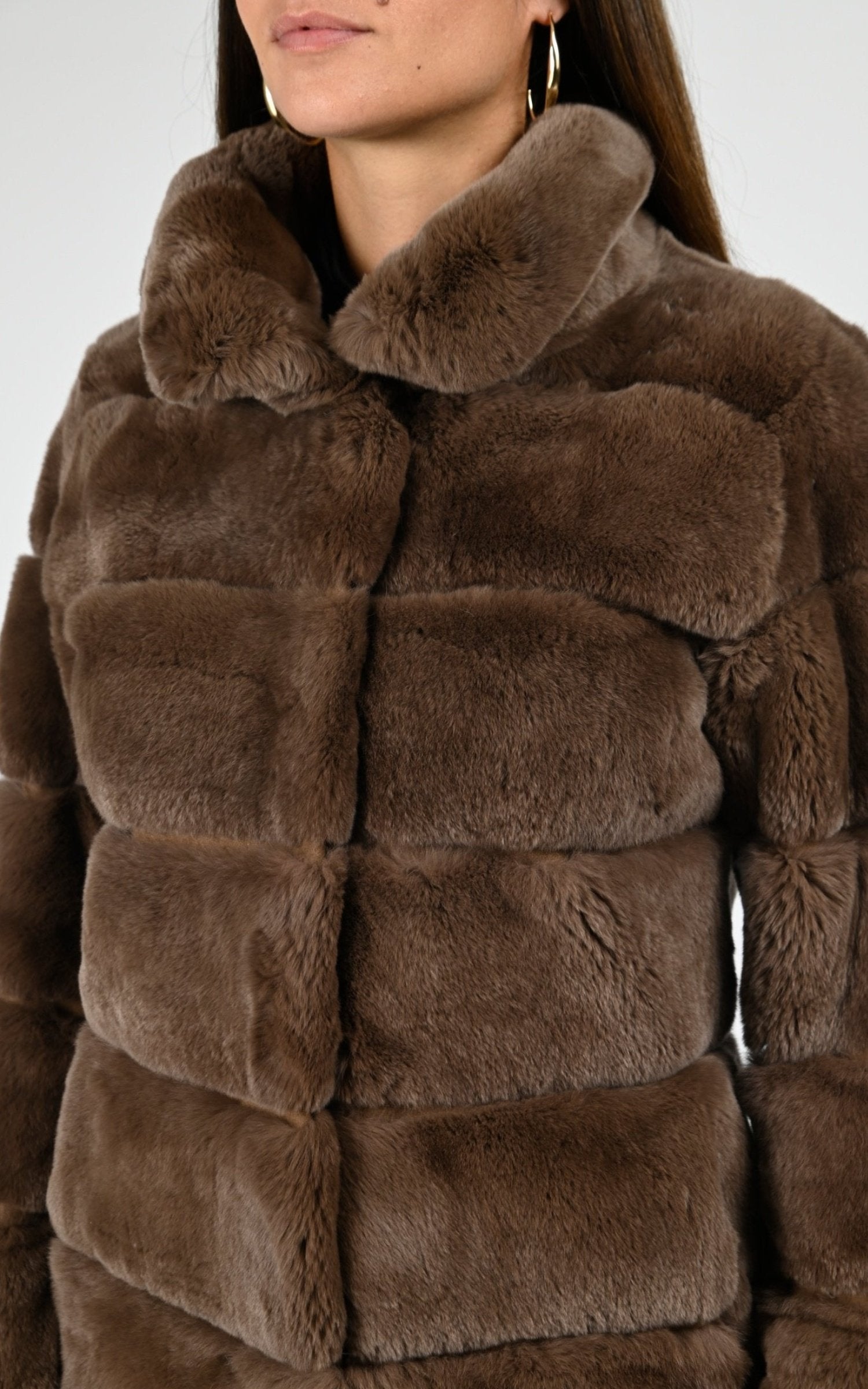 3/4 Fourrure Femme Levinsky, modèle Imelda de couleur caffe latte 24