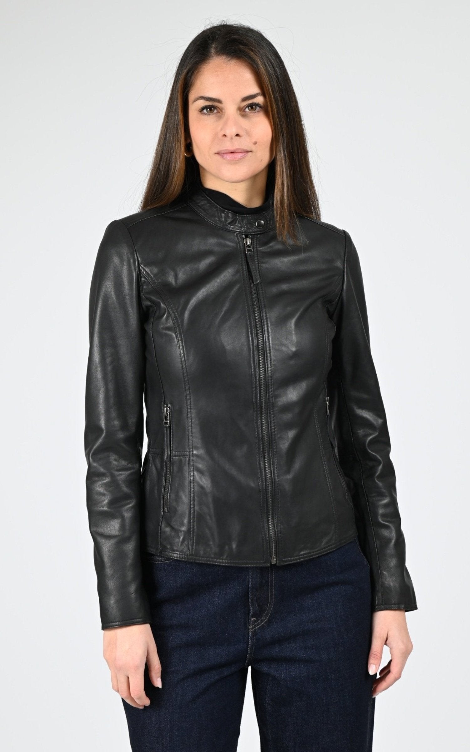 Blouson Cuir Femme La Canadienne, modèle Jey de couleur black
