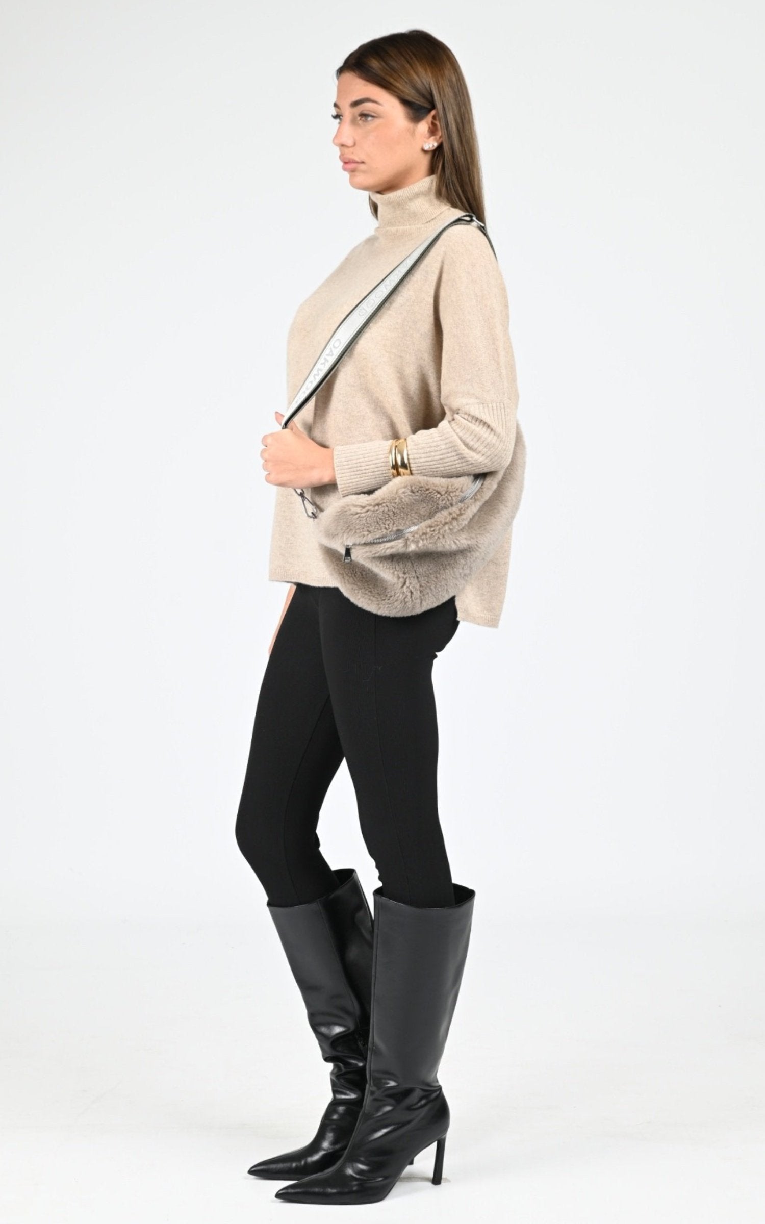 A "JODIE 64542" Taupe Oakwood banane Femme closed photo