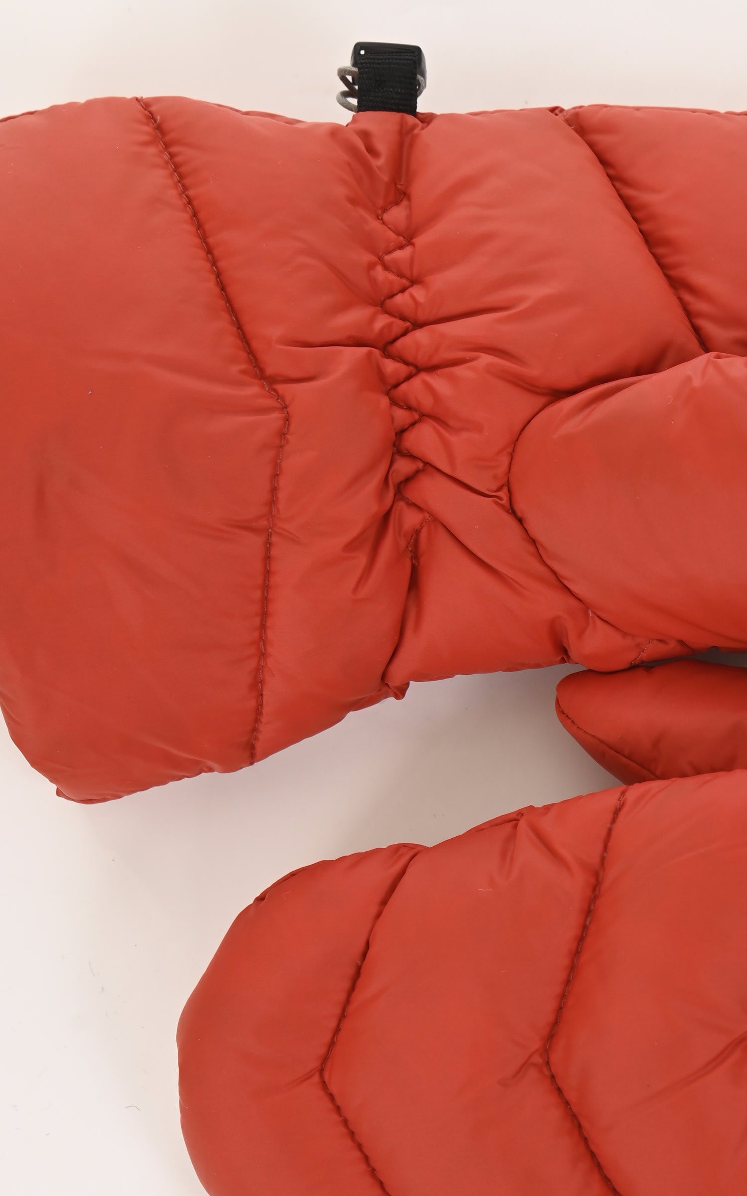 Mouffles Textile Accessoire Soia & kyo, modèle Julia de couleur rouge 2