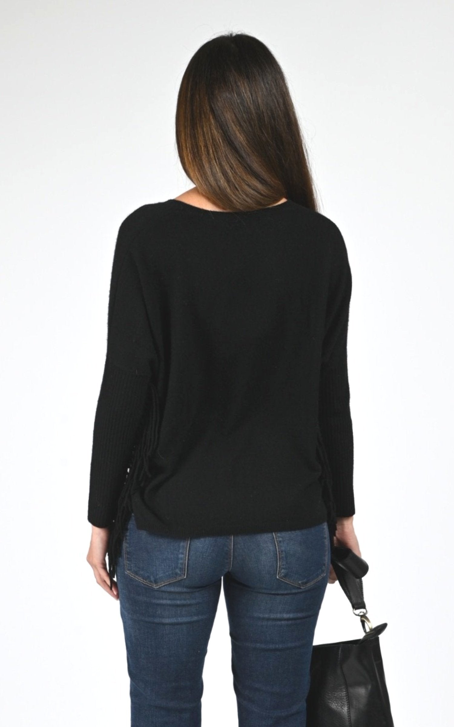 Pull poncho Textile Femme Notshy, modèle Livo 4704111c de couleur noir