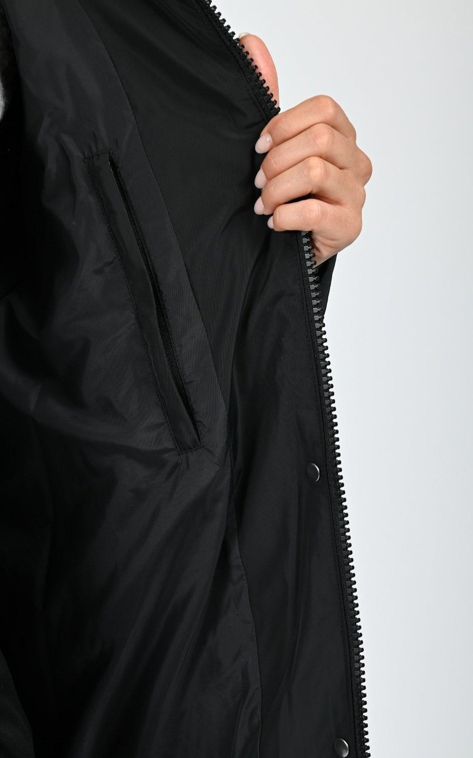 Doudoune confort à capuche Lavina noir 5