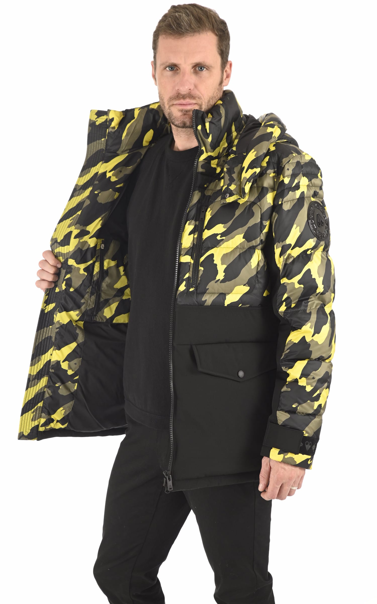 Ves doudoune Textile Homme Moose knuckles, modèle M32mj139h de couleur jaune