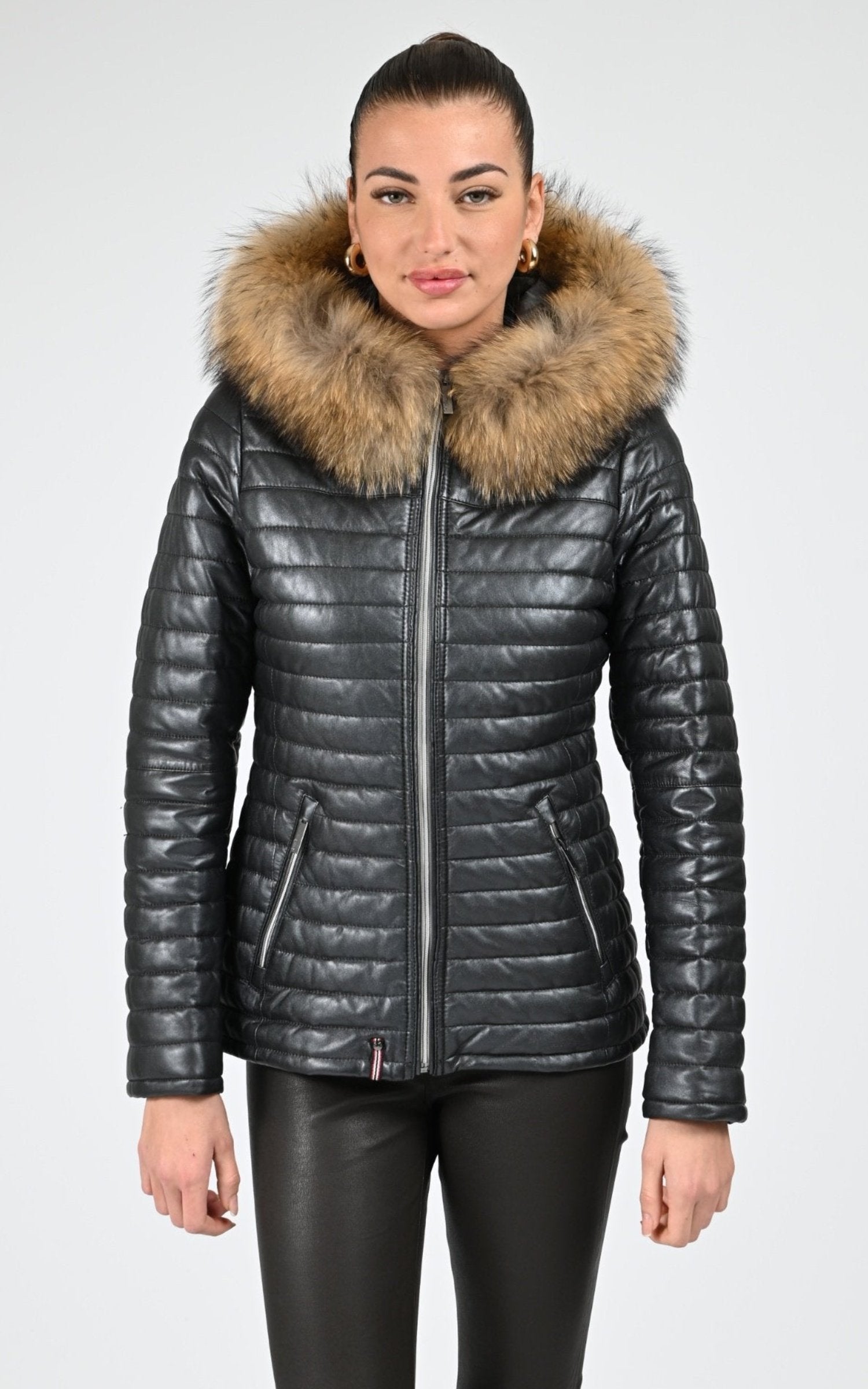 Veste Cuir Femme Oakwood, modèle Mandy metal 64926 de couleur black 501