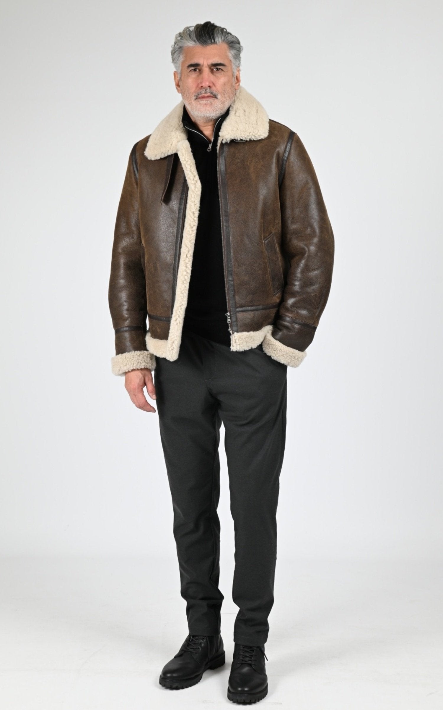 Bombardier Df Homme La Canadienne, modèle Man de couleur marron