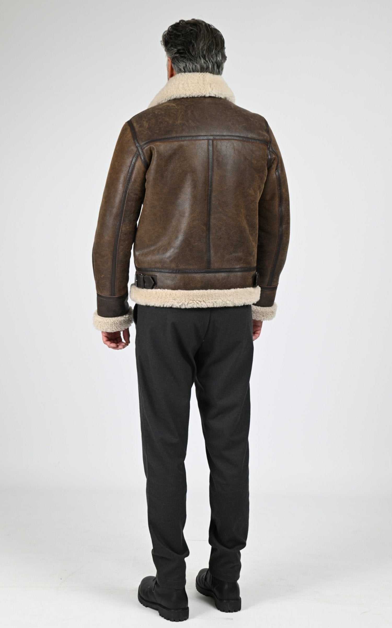 Bombardier Df Homme La Canadienne, modèle Man de couleur marron