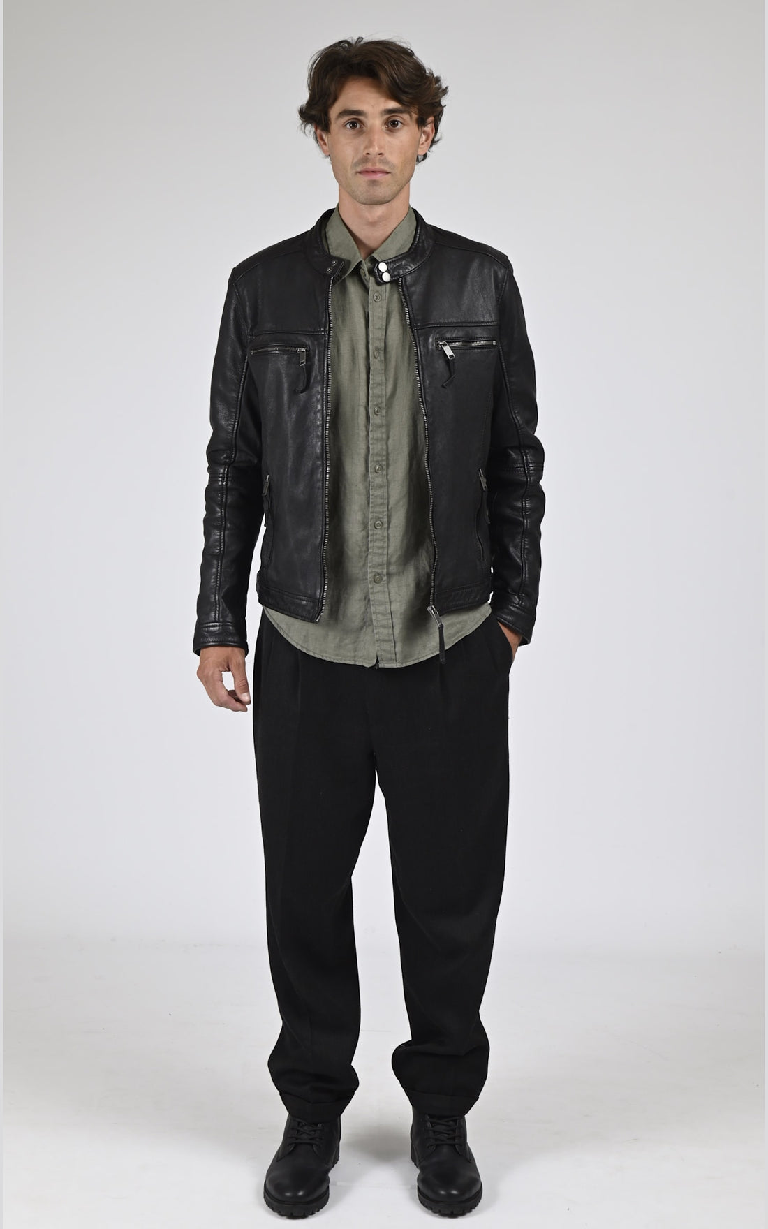 Blouson Cuir Homme La canadienne, modèle Mumbai de couleur noir