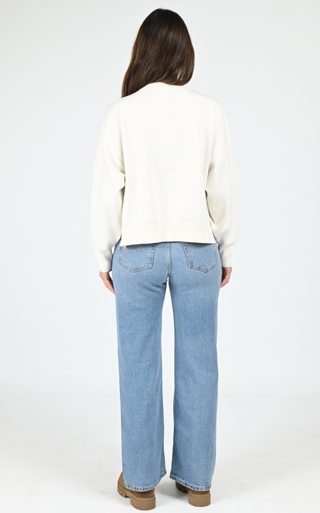 Pull Textile Femme Gertrude, modèle Natalia de couleur creme