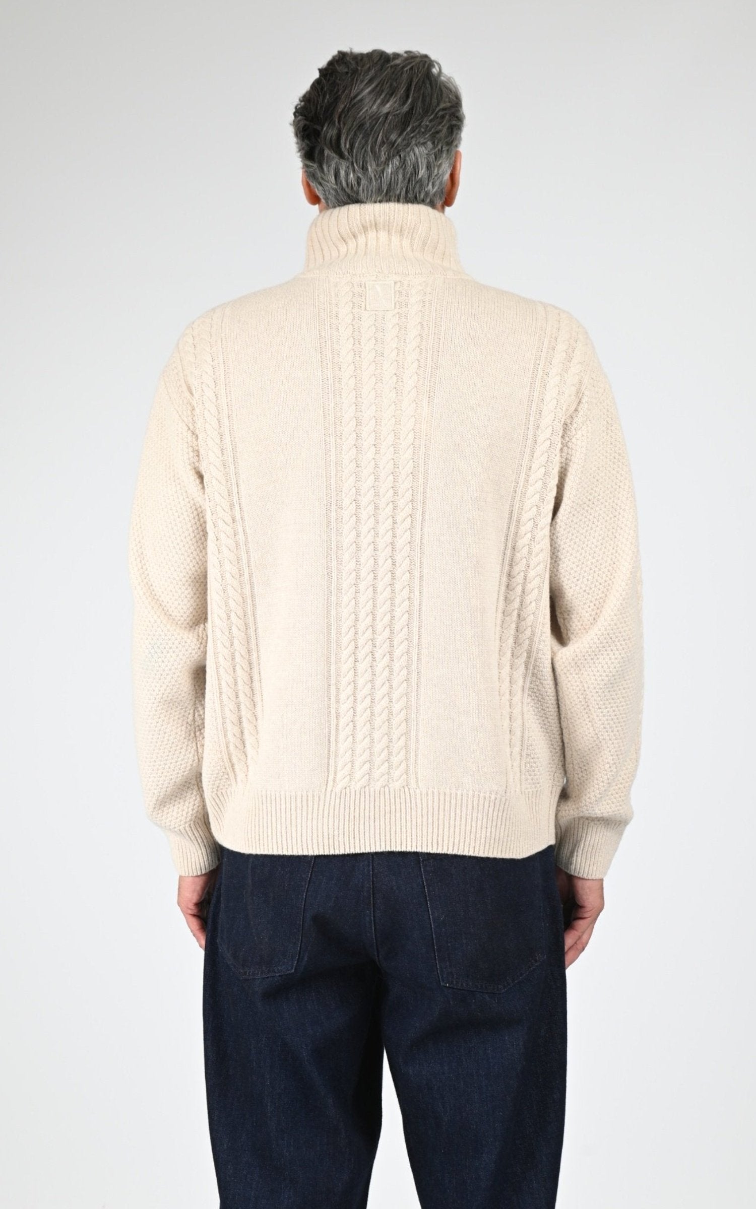 Pull laine torsadé beige