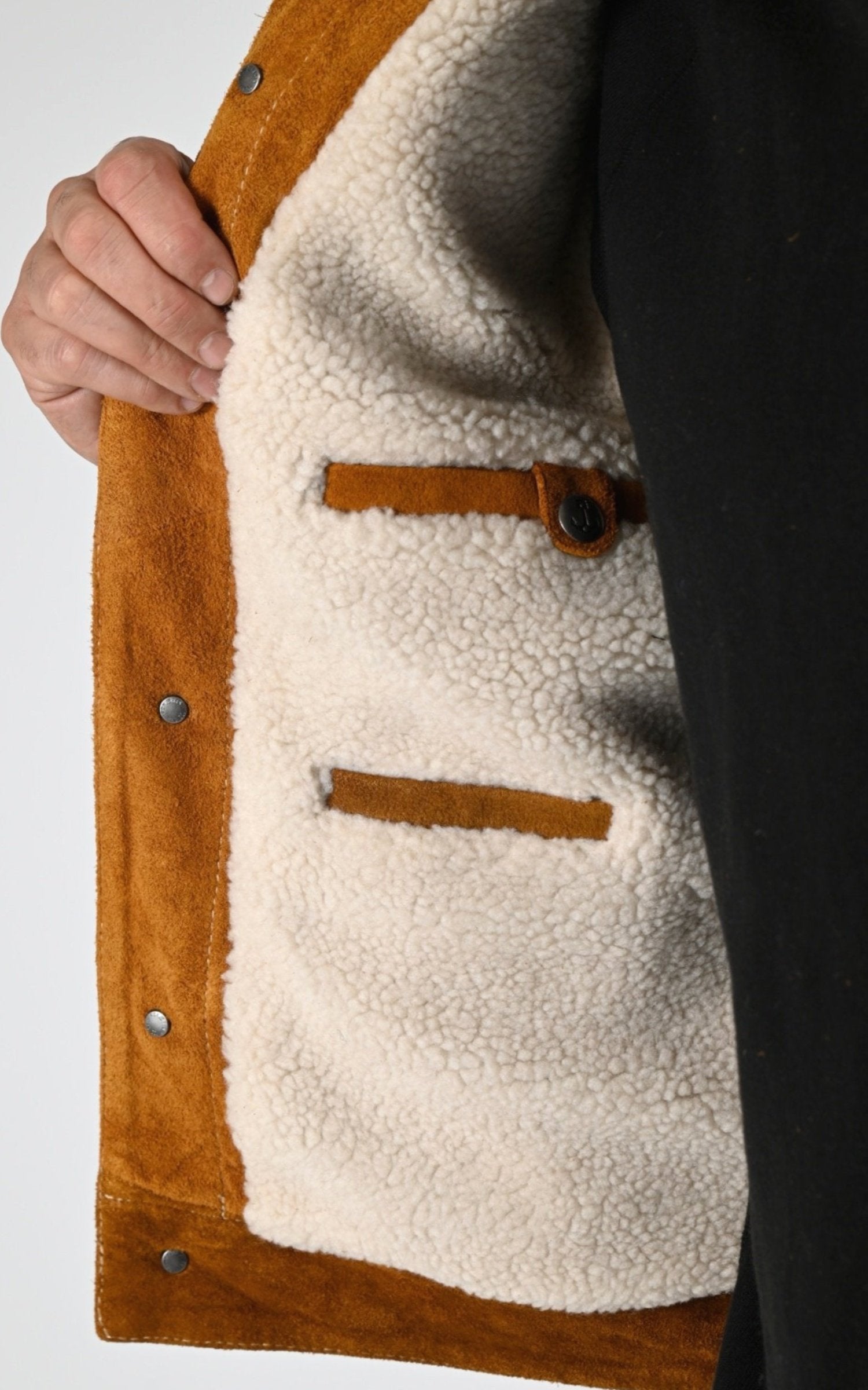 Blouson Cuir Homme Iron And Resin, modèle Open road buff 103857 de couleur cognac