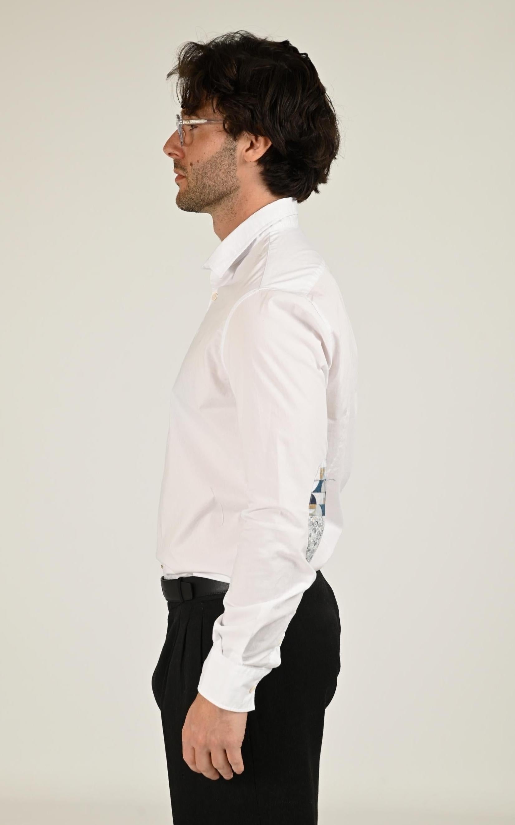 Chemise Textile Homme Bob, modèle Rabby 517 de couleur bianco