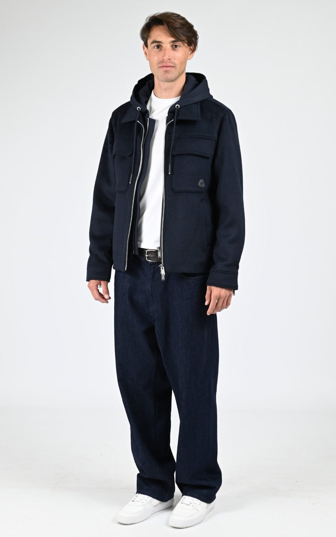 Veste Textile Homme Moose Knuckles, modèle Snowdown m35mw407 de couleur navy 833