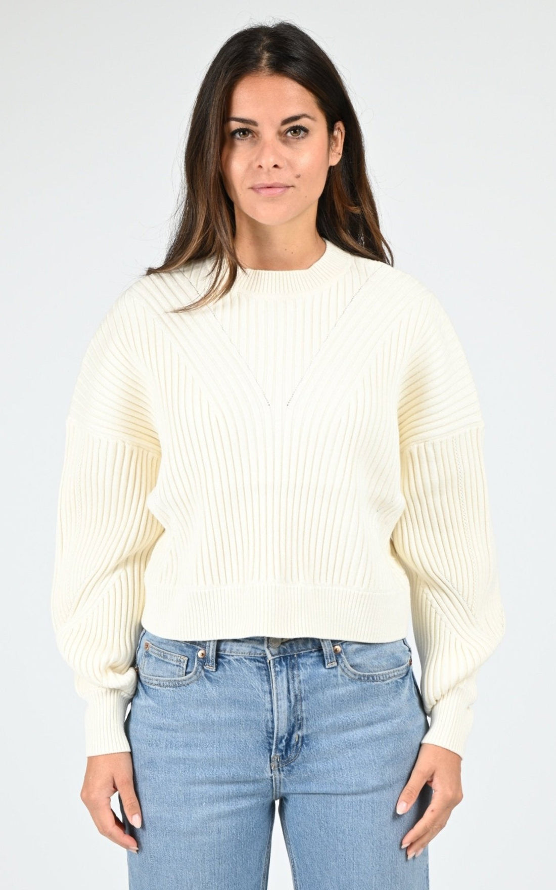 Pull Textile Femme Gertrude, modèle Tabita de couleur creme