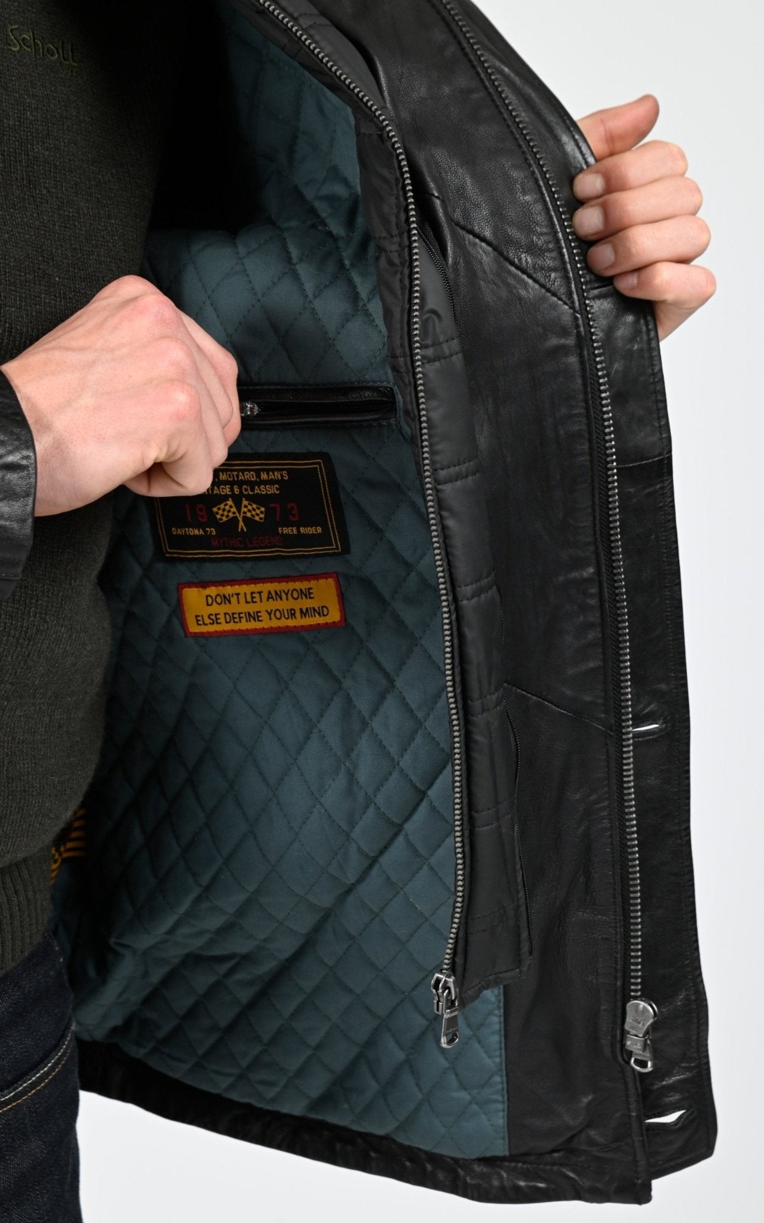 Veste Cuir Homme Daytona 73, modèle Tyler 100120 de couleur black