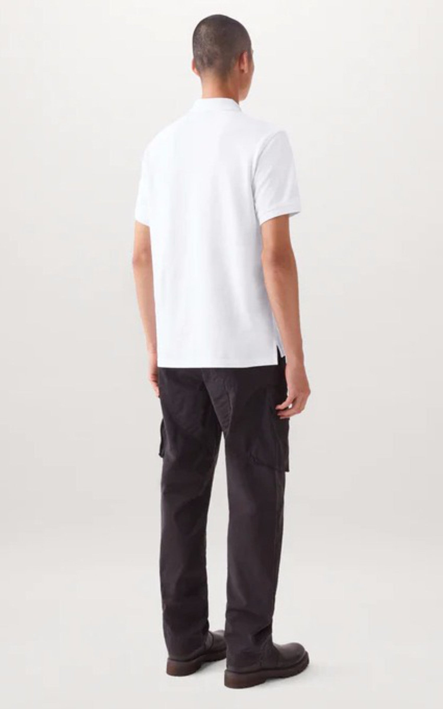 A "BELSTAFF POLO" Blanc Belstaff Polo Homme interior photo